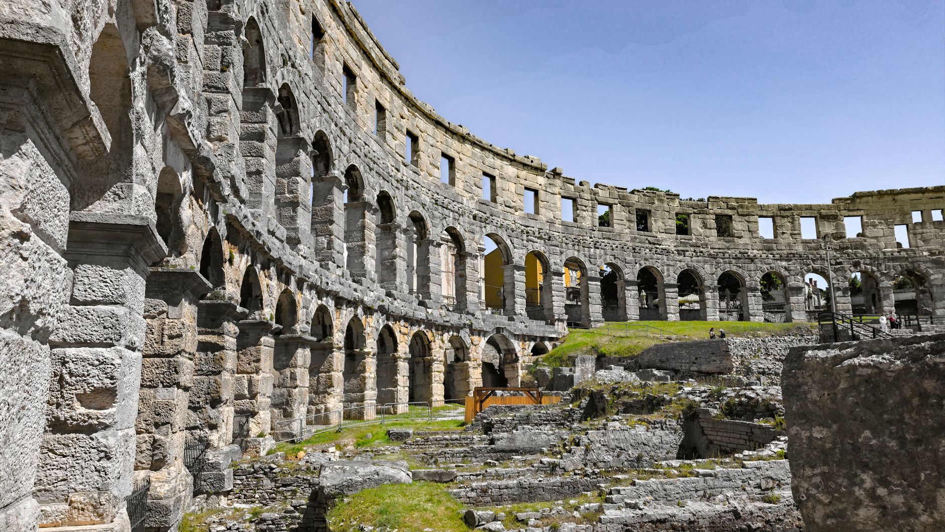 Pula